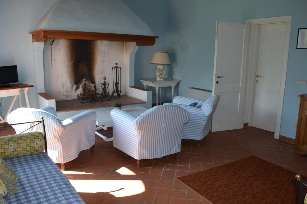 Agriturismo Le Due Querce Lazzeretto Exterior photo