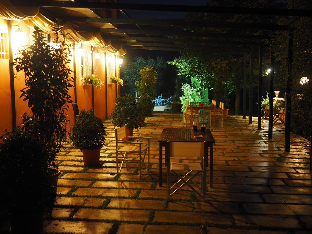 Agriturismo Le Due Querce Lazzeretto Exterior photo