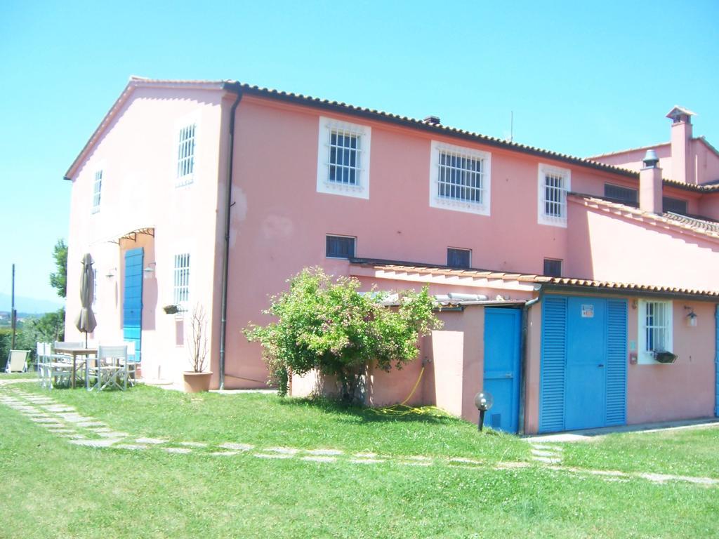 Agriturismo Le Due Querce Lazzeretto Exterior photo